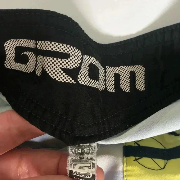 Grom Youth Sunrise Board Shorts - Picture 3 of 6